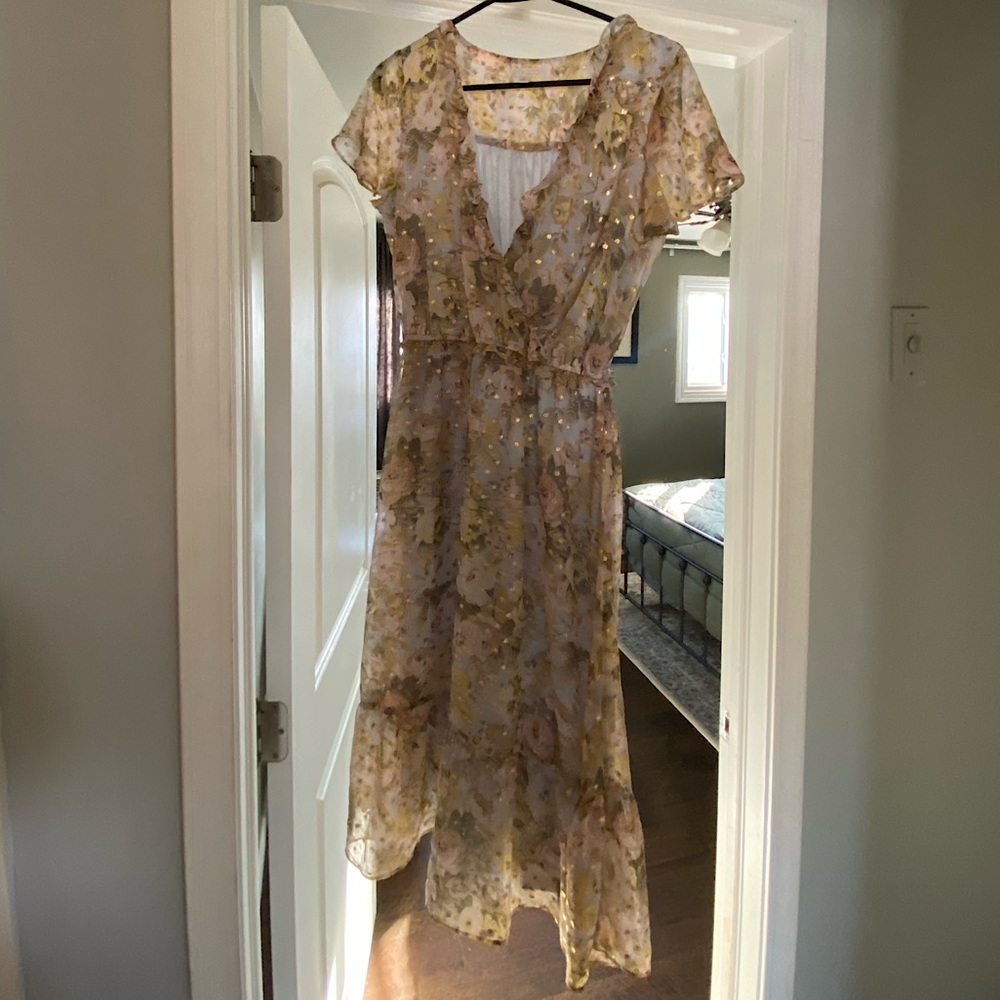 Hello! Small Lauren Conrad dress- never worn!